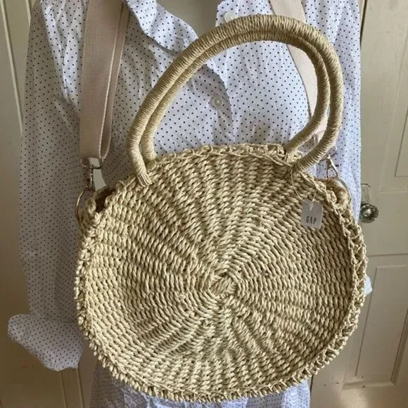 Gap Straw Circle Crossbody Bag - 13x13x4 tan straw, adjustable cross s… - Picture 3 of 8